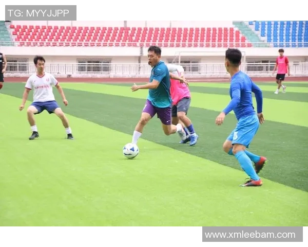 揭阳足球球星成长之路与辉煌成就展现家乡体育精神力量 揭阳足球球星成长之路与辉煌成就展现家乡体育精神力量