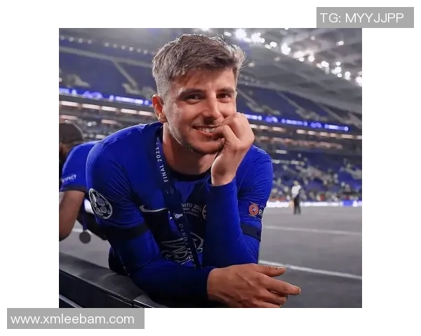 现役足球帅哥前十名球星盘点 谁才是最具魅力的绿茵英俊男神